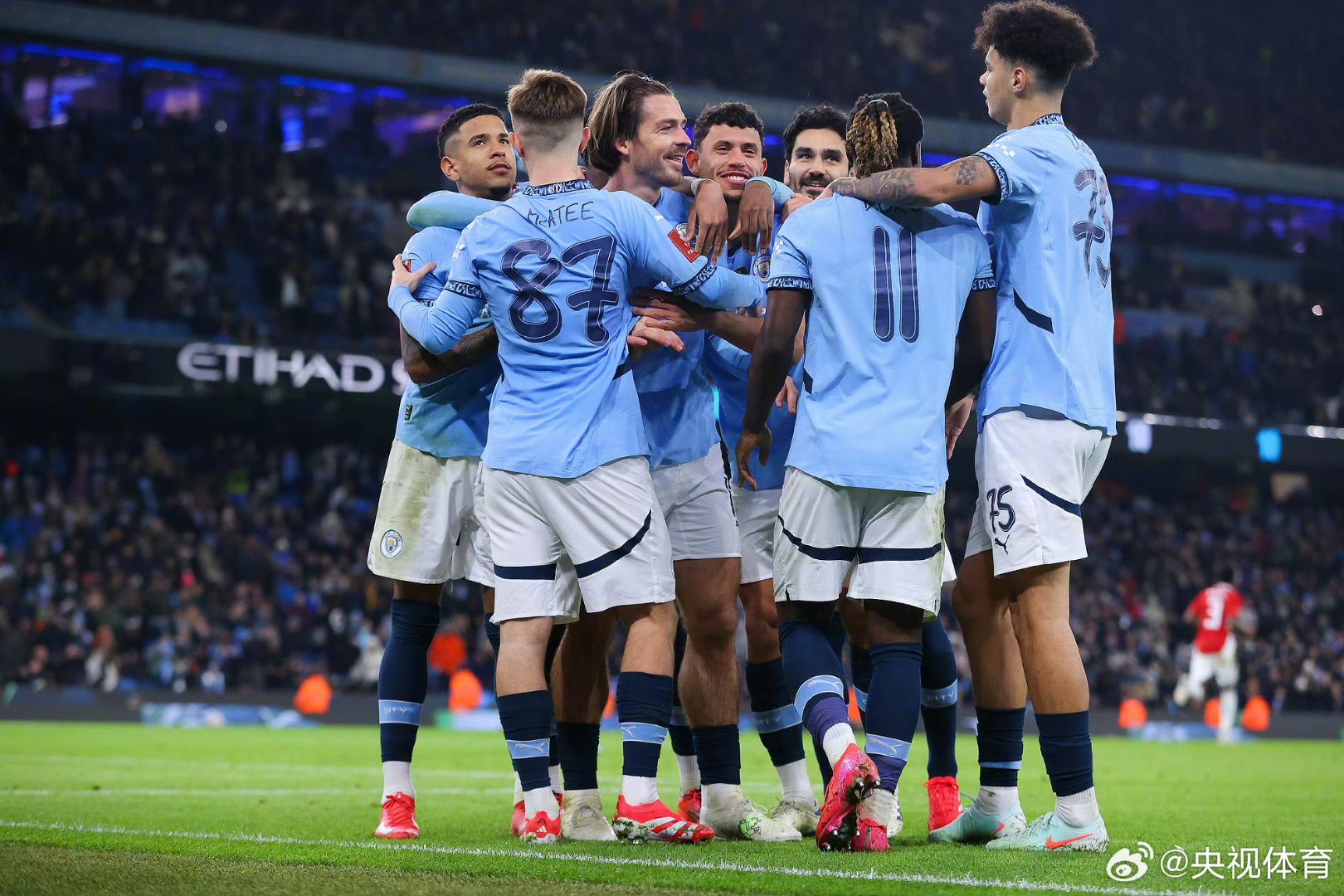 九游下载-曼城在近期英格兰足球赛事中展现出色