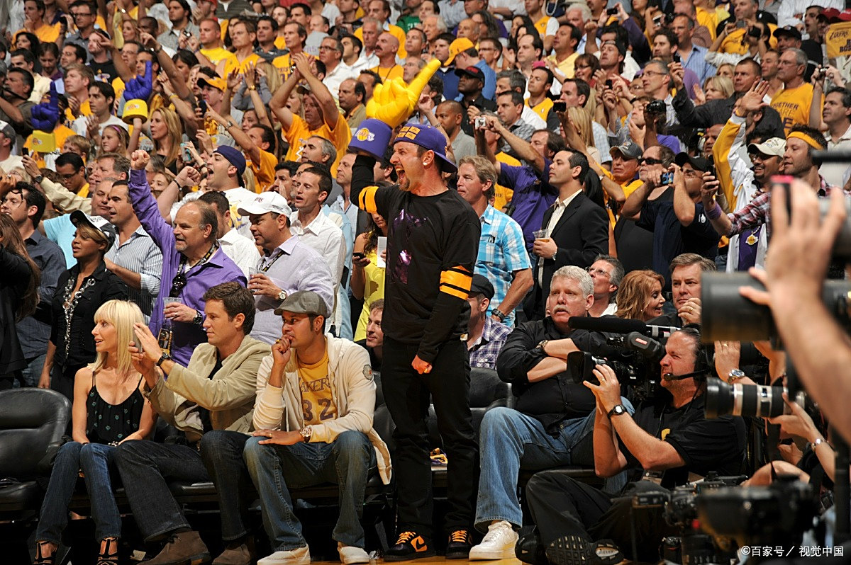 世界各地球迷聚焦海外篮球盛事的简单介绍