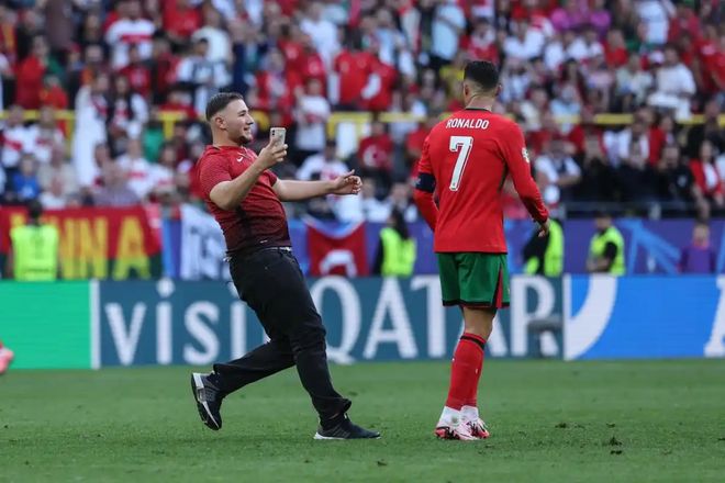 九游竞技-瑞士足球队成功晋级下一轮比赛